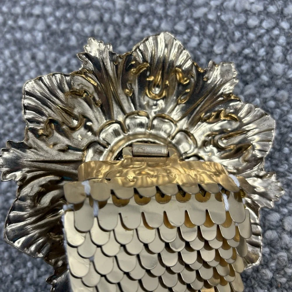 Women Belt Elastic‎ Textured Large Golden Color Clasp Wide VTG Castle H18